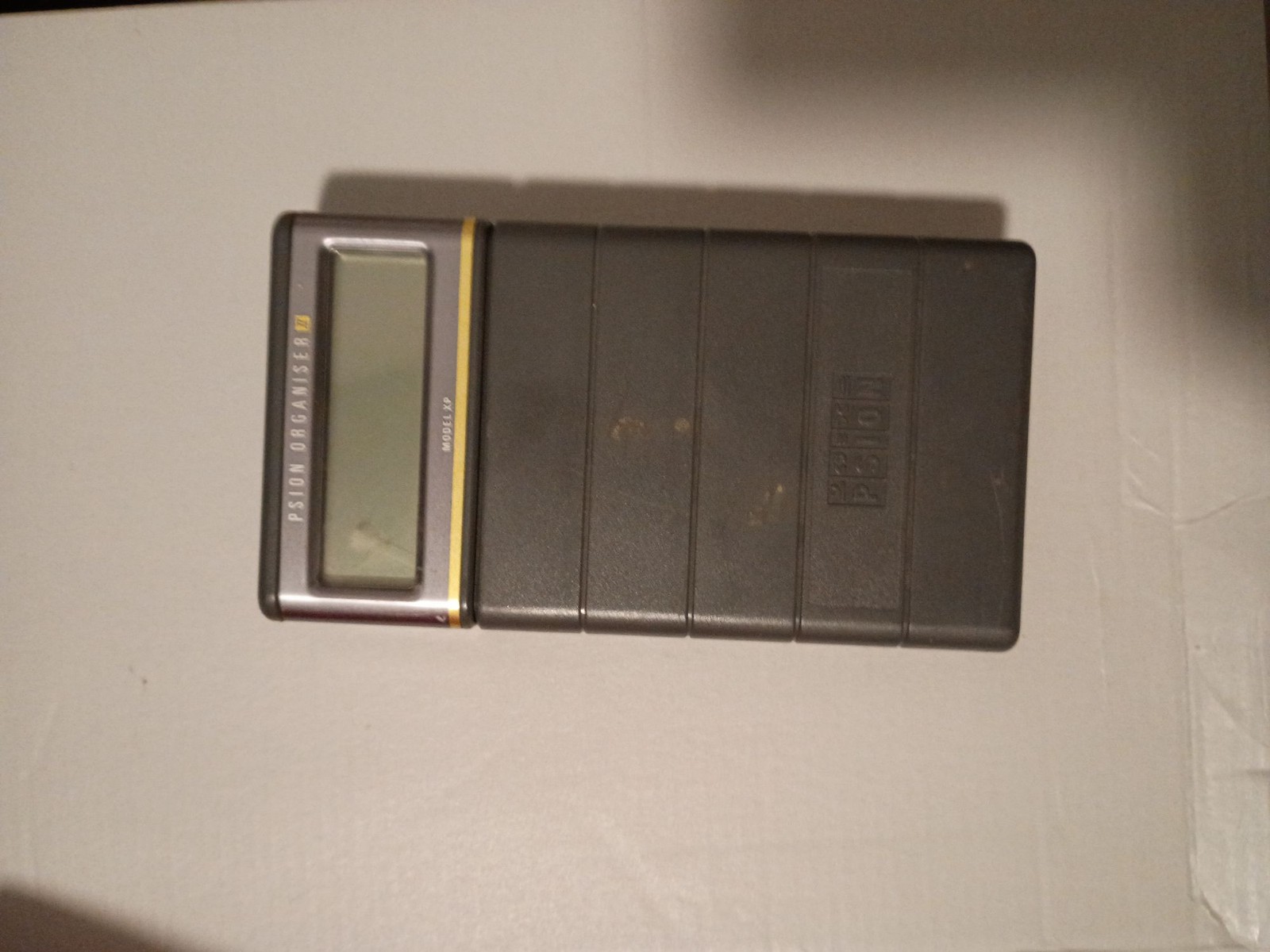 Psion Organiser II Model XP Handheld Pocket Computer PDA Organizer