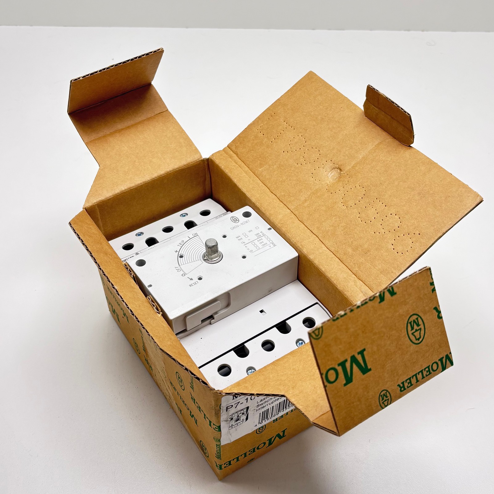 Moeller P7-100 Switch Disconnect with Handle Kit