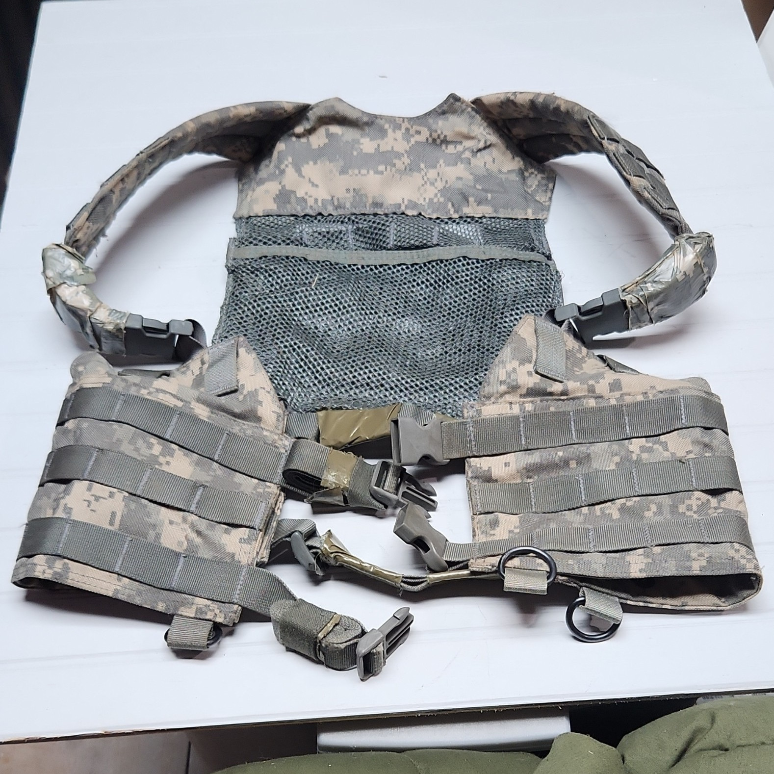 ACU Digital Camo Tactical Chest Vest MOLLE Nylon Mesh Adjustable Hunting