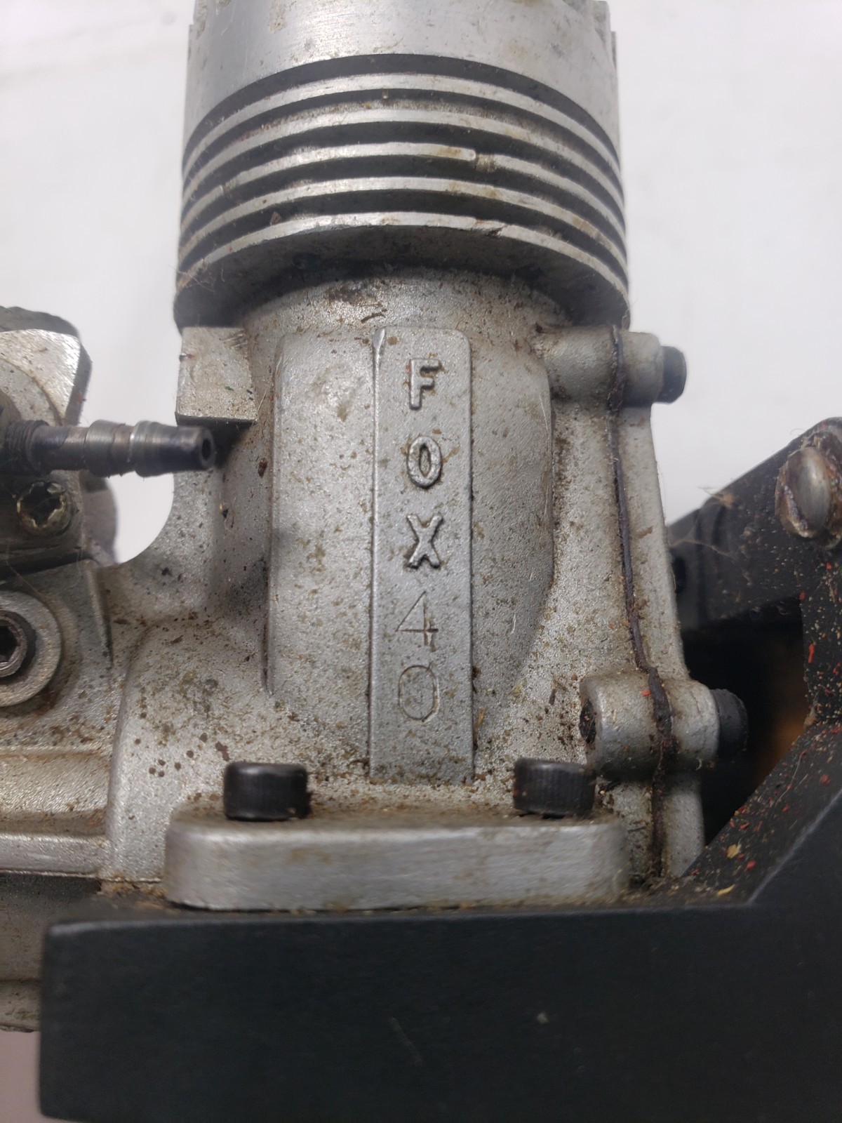 Fox .40 Glow RC Airplane Engine w/ Master Airscrew Prop & Test Stand Untested
