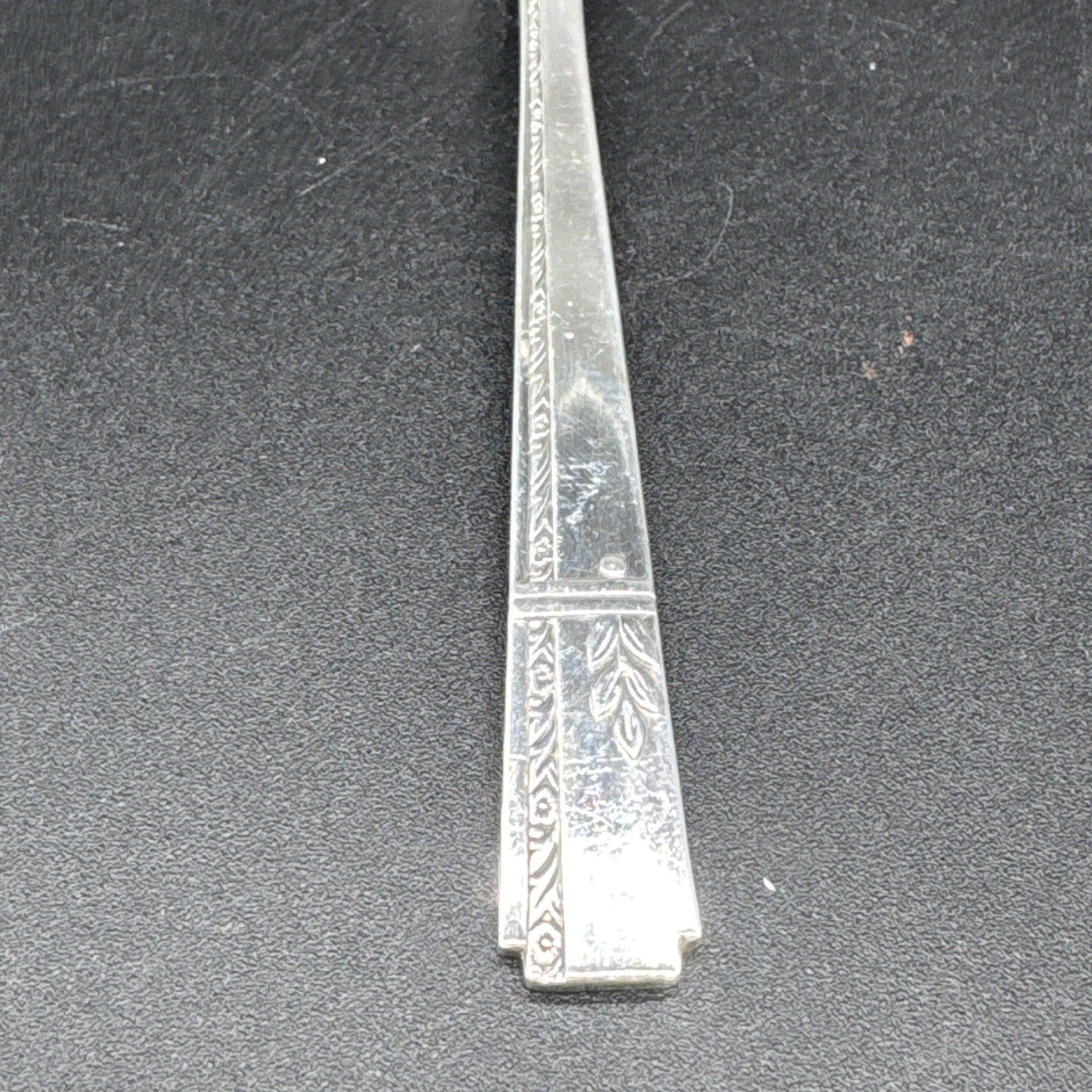 Oneida Prestige Grenoble Silver plate Flatware Table Spoon 7.5”