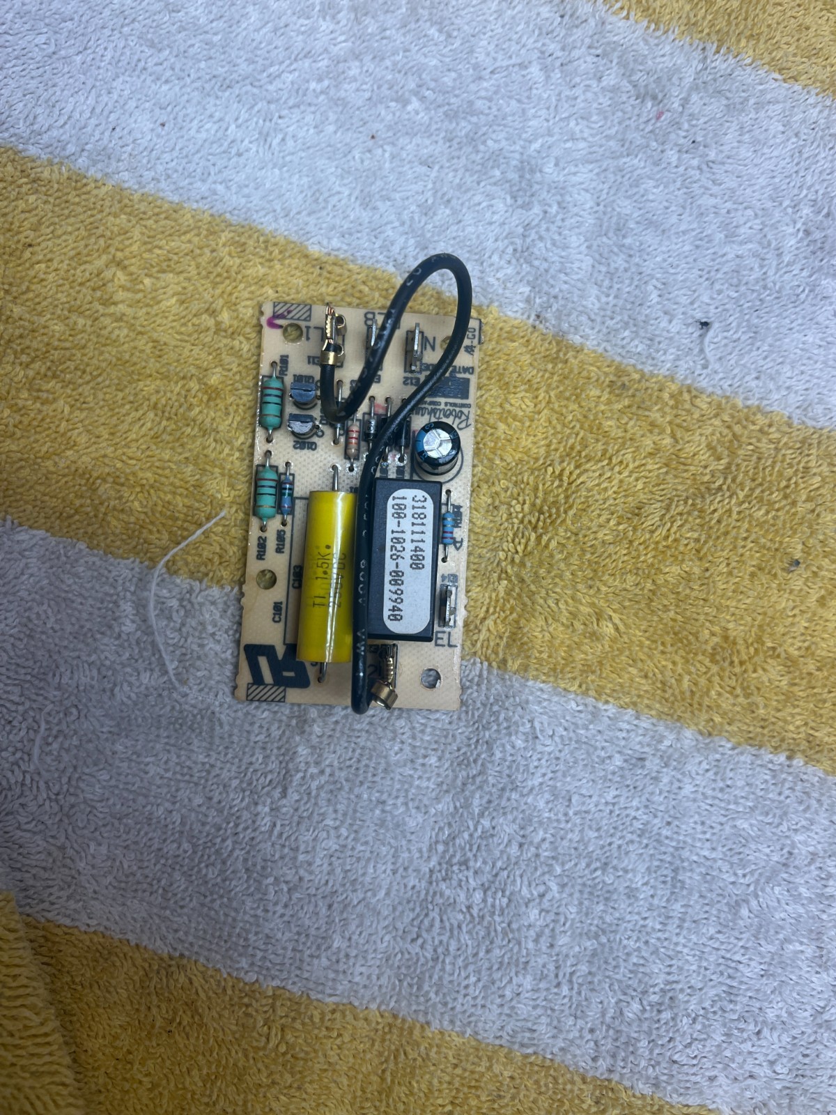 318111400  Frigidaire Range Door Lock Relay Assembly free shipping
