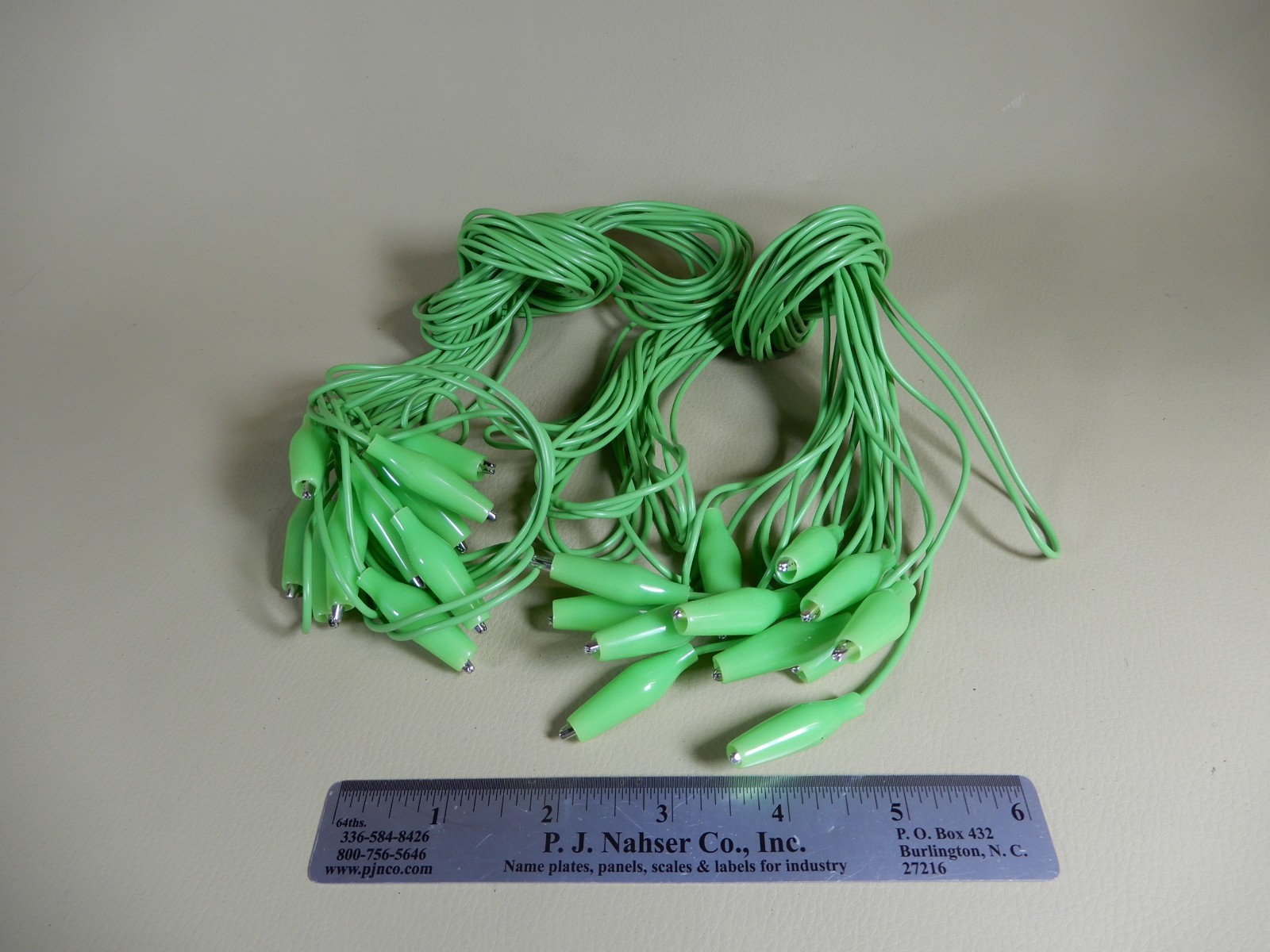 Alligator Clip Test Leads 30" 12 Pieces Bright Green NOS