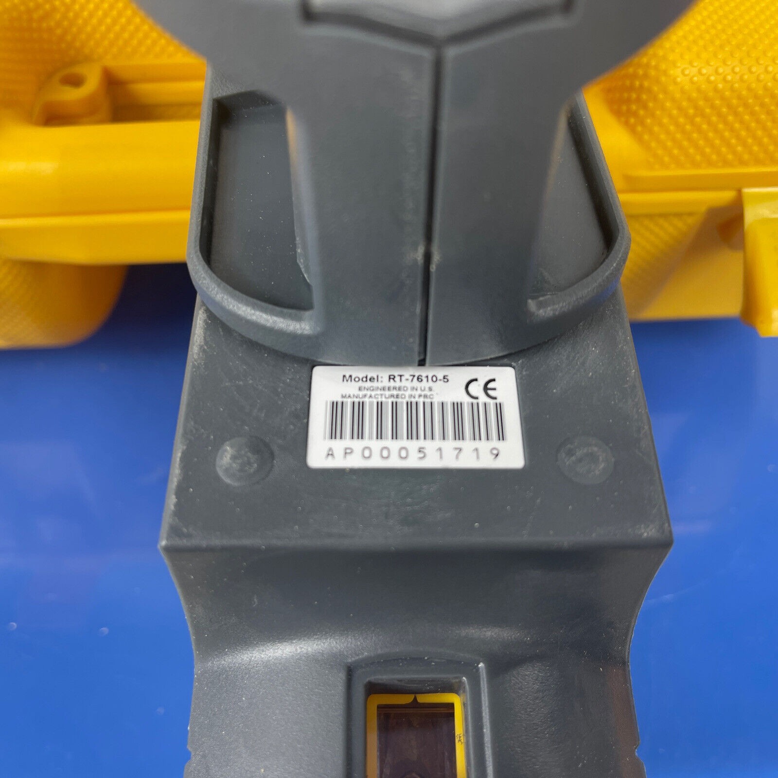RoboToolz Electronic Self Leveling 5-beam Laser RT-7610-5 ￼With Case & Eyewear