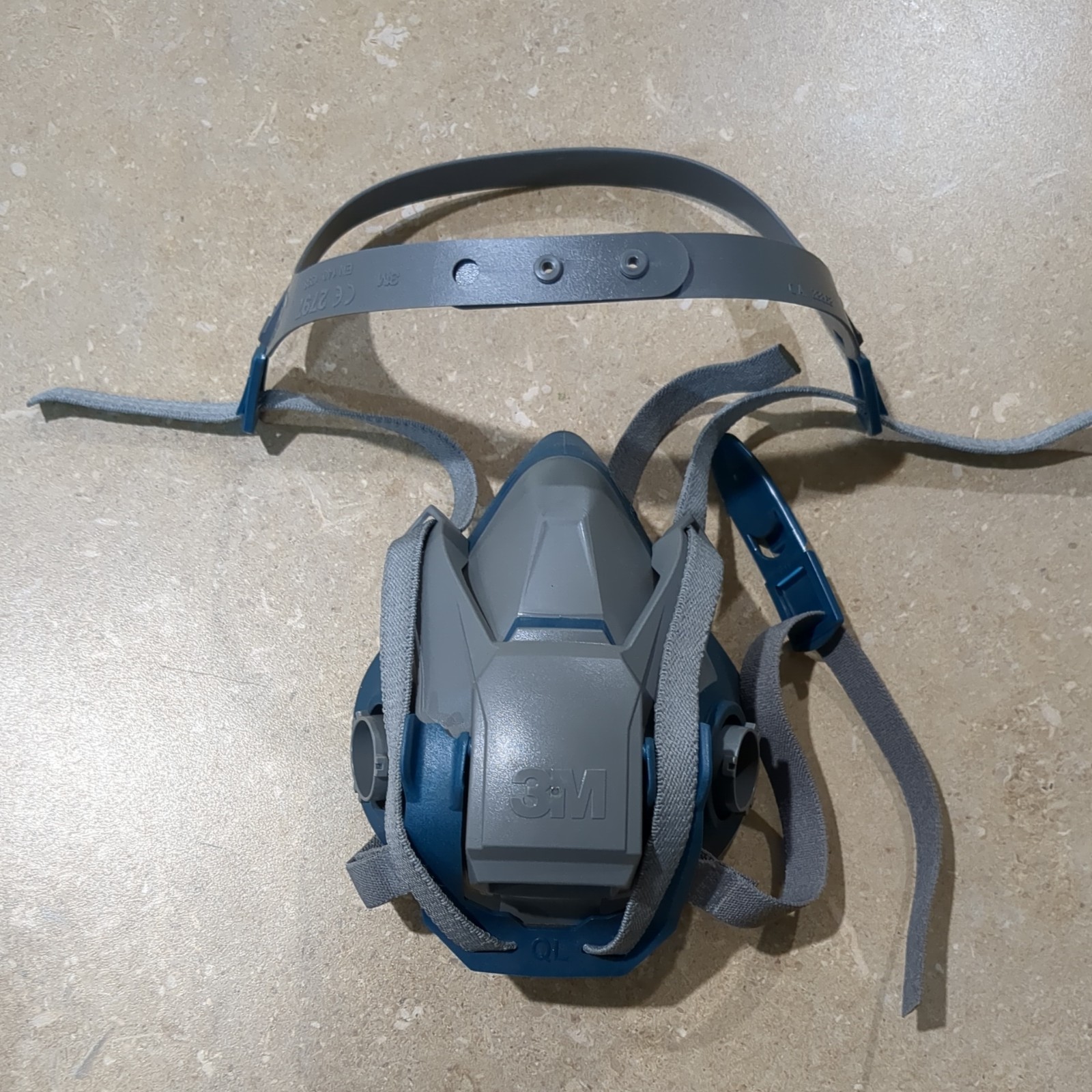 3M 6502QL Rugged Quick Latch Reusable Half Facepiece Respirator Mask Medium