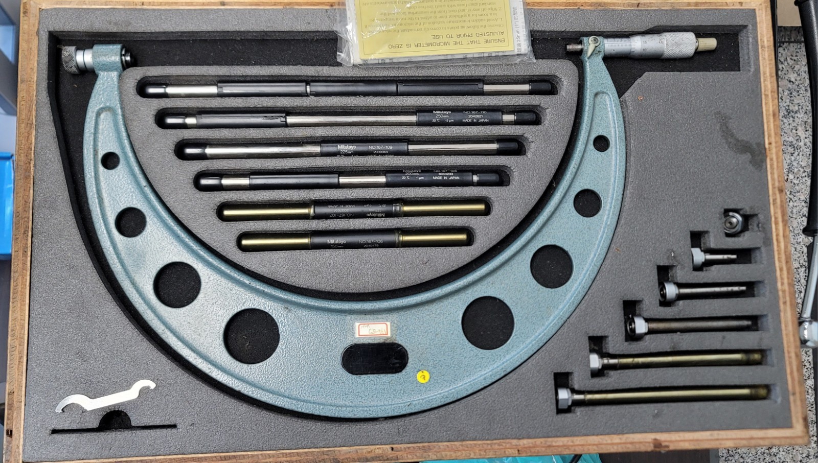 Mitutoyo 104-136A Outside Micrometer 150-300mm Interchangeable Anvil Set