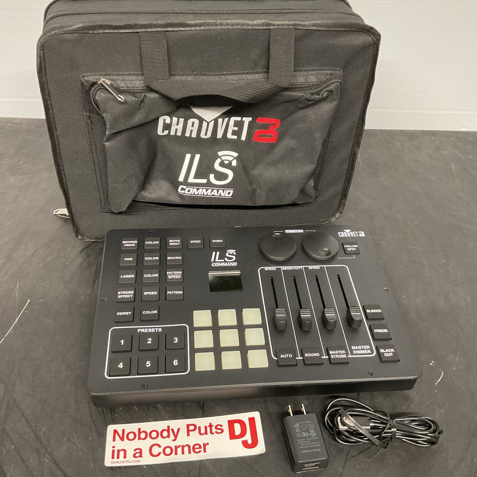 ILS Command Lighting Controller