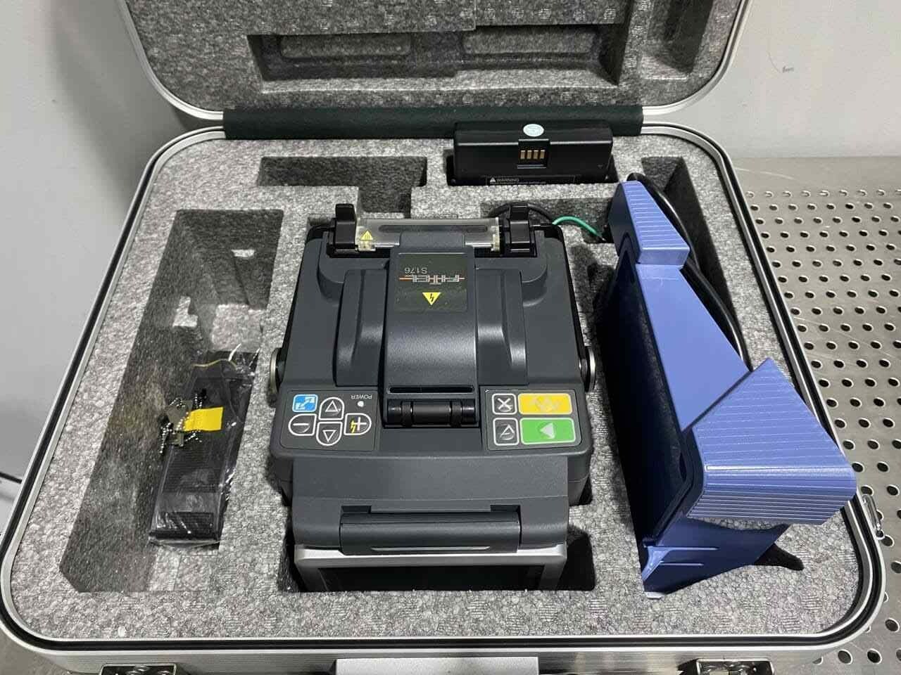 Furukawa Electric Fitel S176 Direct Core Monitoring Fusion Splicer