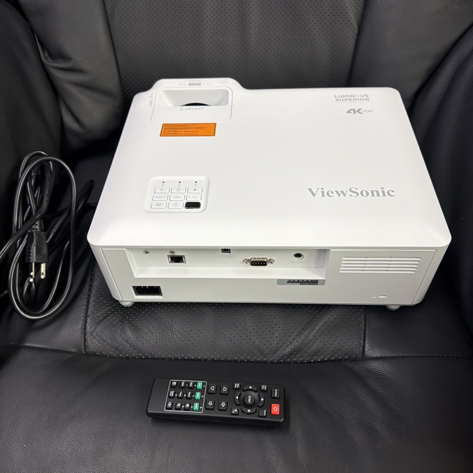 ViewSonic LS901-4K 5500 Lumens 4K Laser Projector Mint