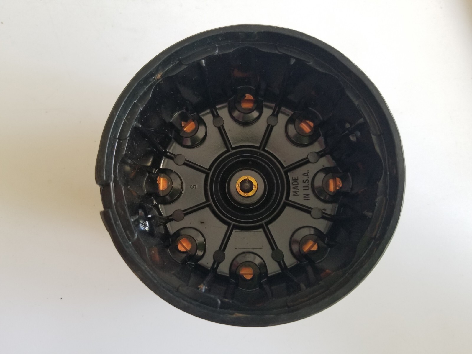 Napa Echlin FA98 Distributor Cap