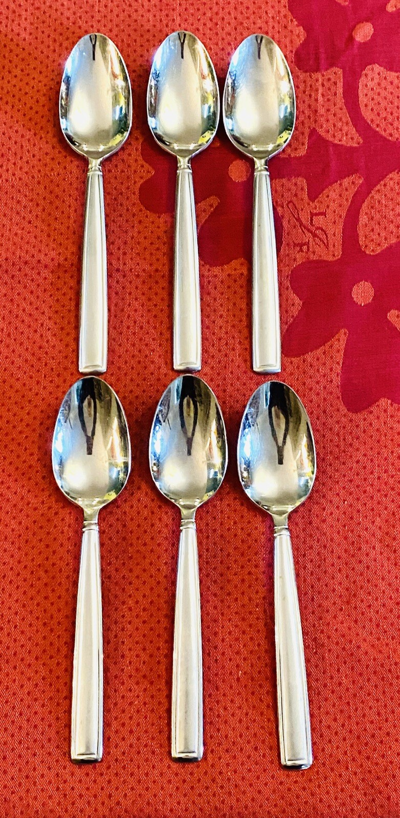 Towle Mason Frosted Center Glossy Bowl 6- Place Oval  Soup Spoons 7 3/4"