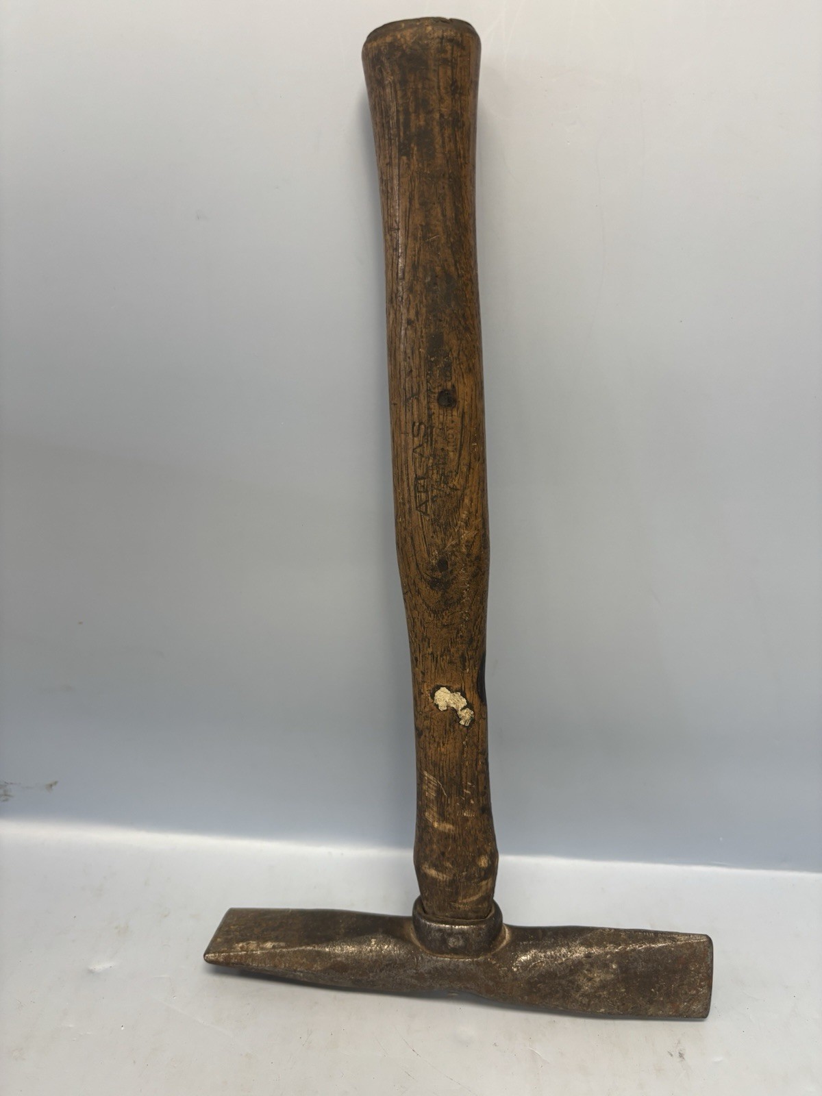 Vintage Atlas Welding Chipping Rock Hammer W/ Wood Handle