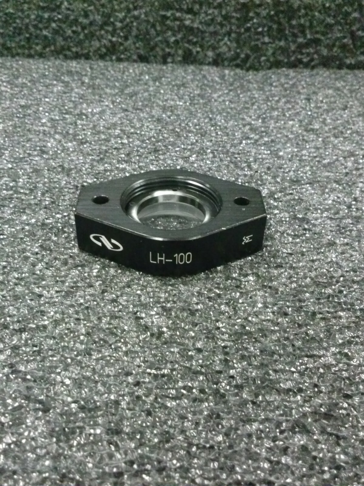 NEWPORT LH-100 Optical Lens Mount with Lens