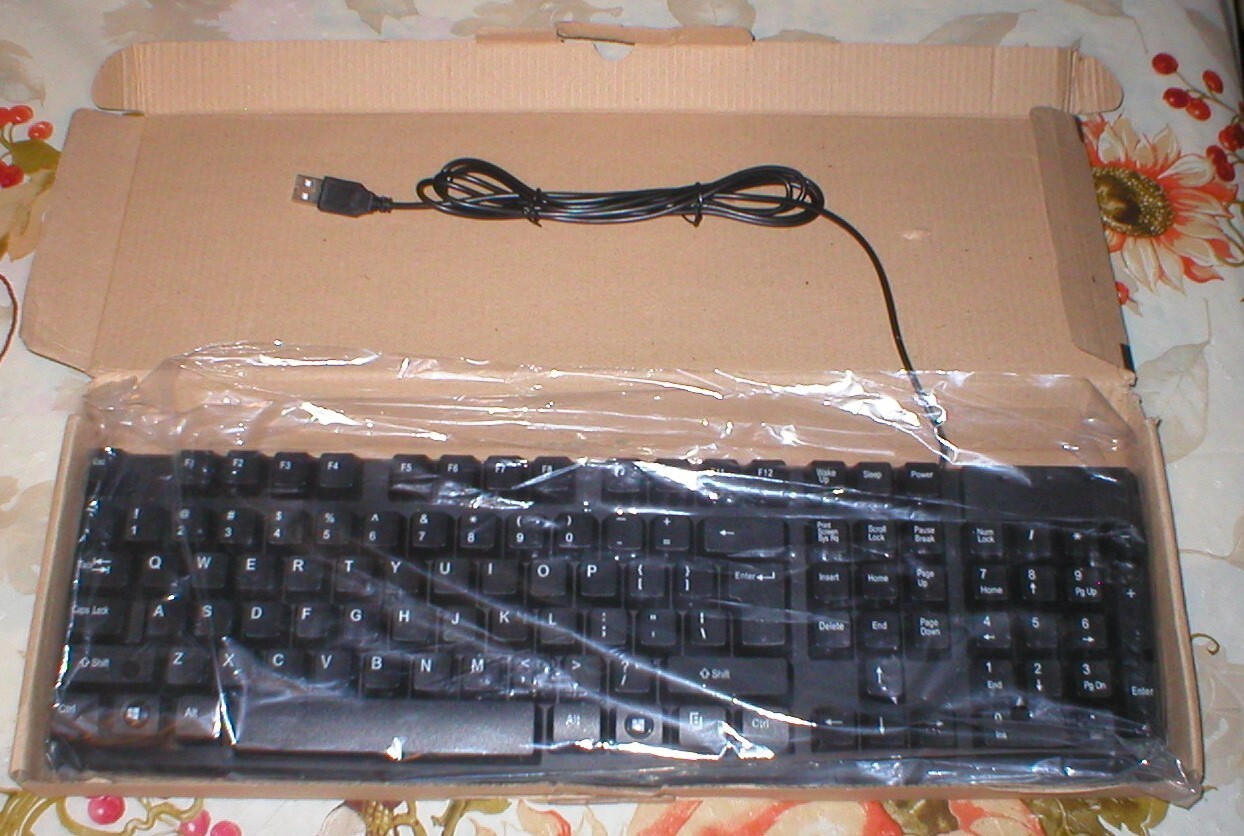 IMICRO USB WIRED KEYBOARD KB-IMK15 TESTED AND WORKS! SOLD AS IS
