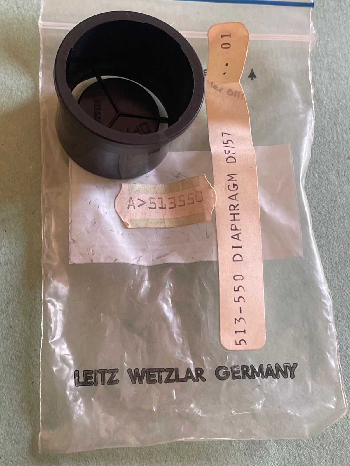 Leitz HM Lux Microscope Condenser Darkfield Light Ring Diaphragm DF/57 513550