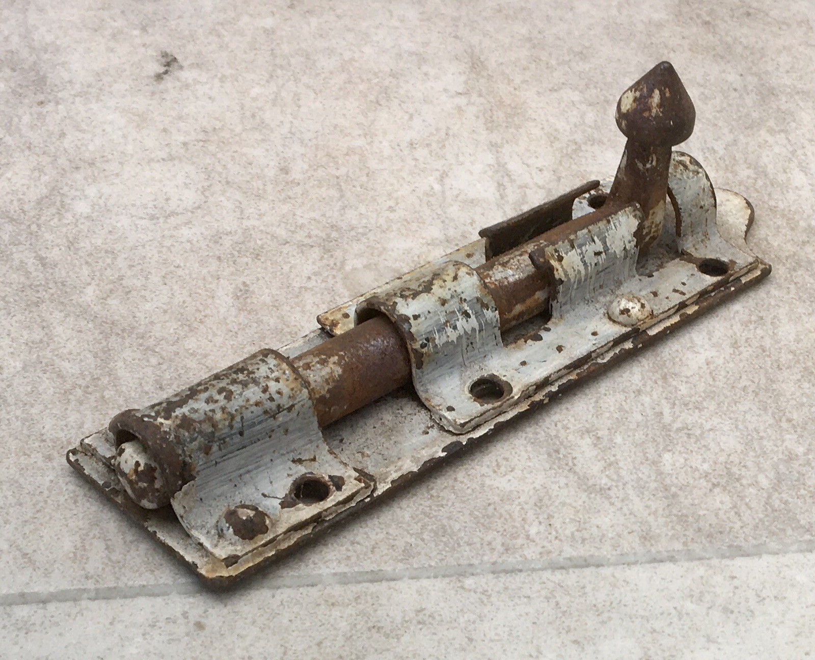 ANTIQUE / VINTAGE HAND FORGED VICTORIAN 12.5cm SLIDING BARREL BOLT LOCK