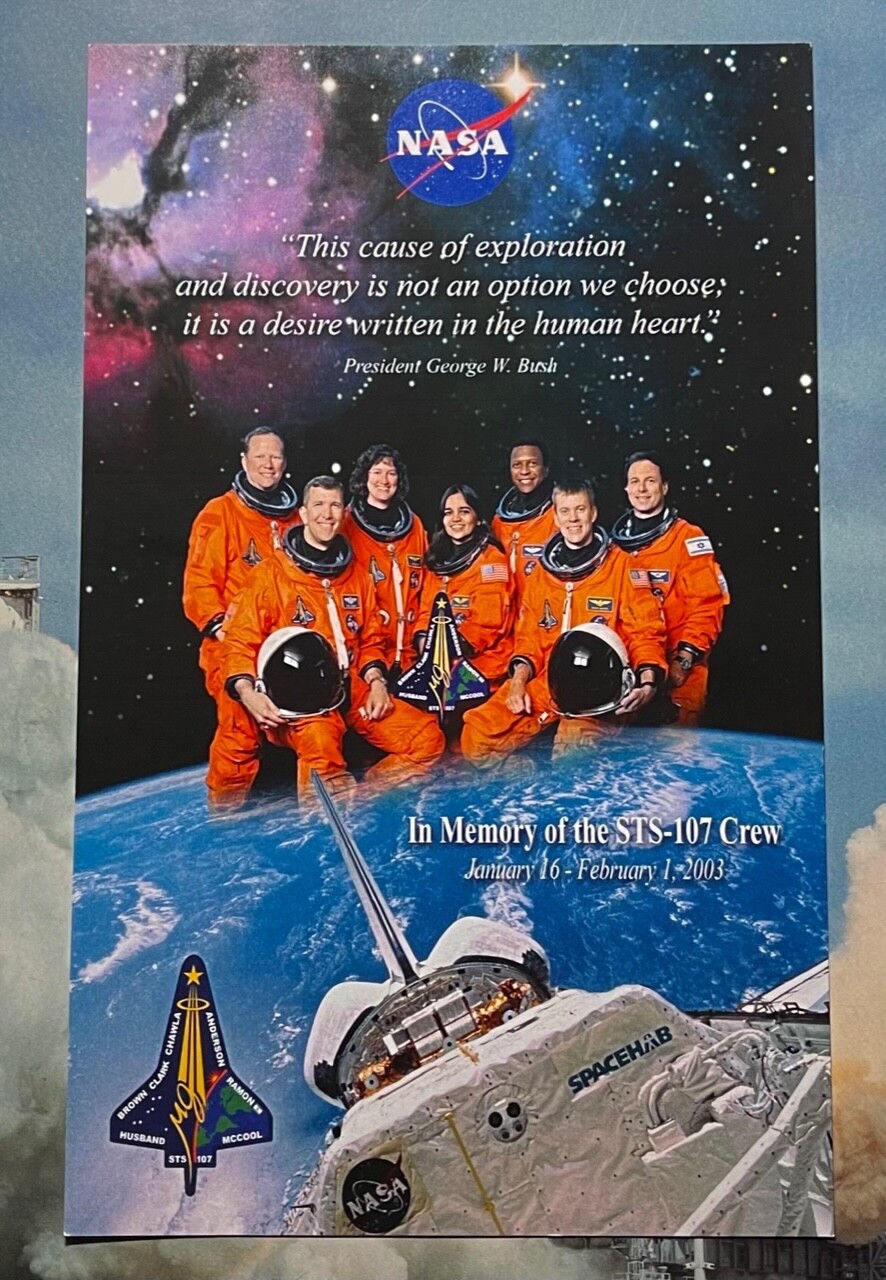 IN MEMORY OF THE STS-107 5 x 8 CARD ISSUED AT MEMORIAL EVENT & INFORMATIVE BACK