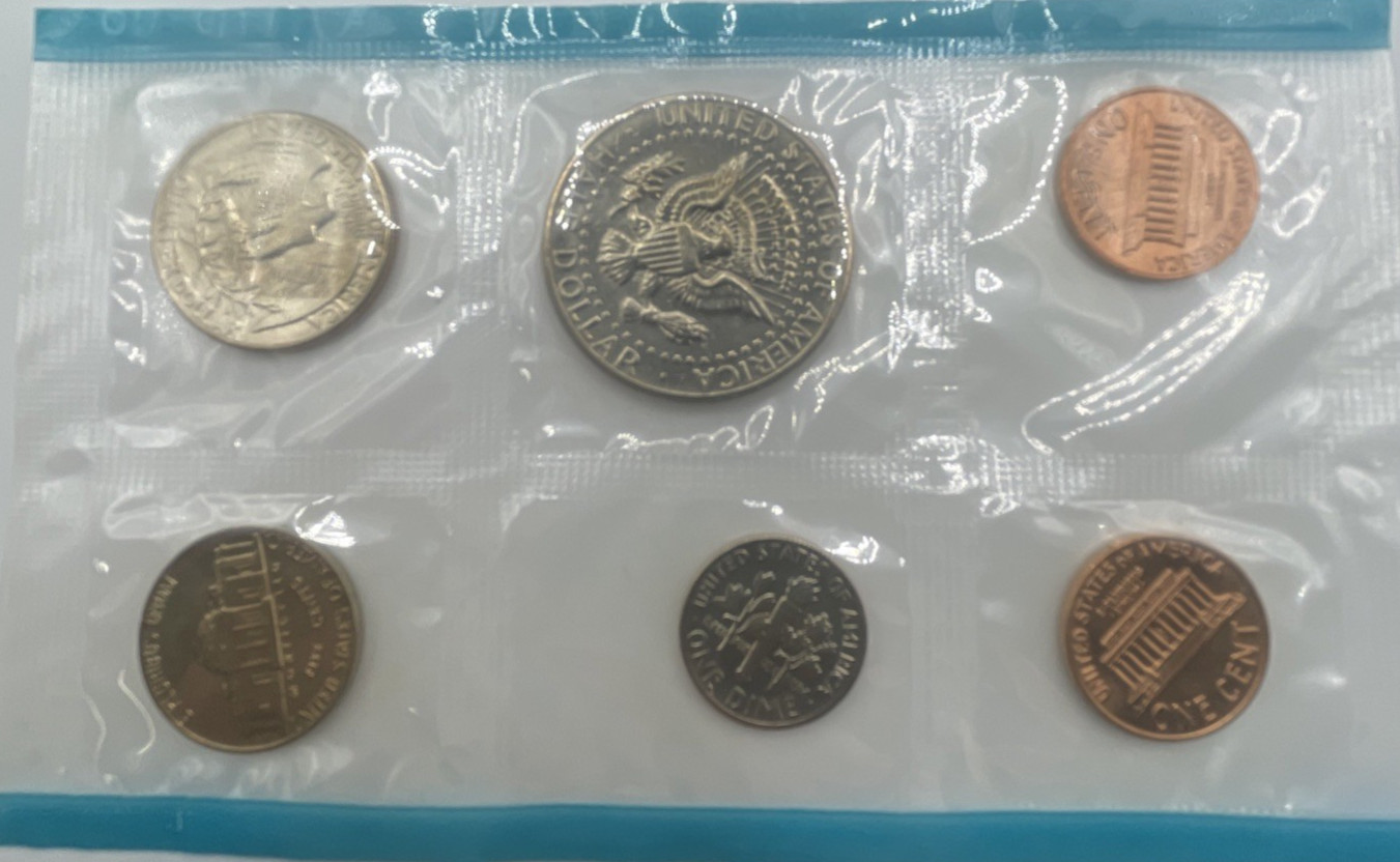 1972 U.S. Mint Uncirculated Coin Set – Mint Cello Packaging