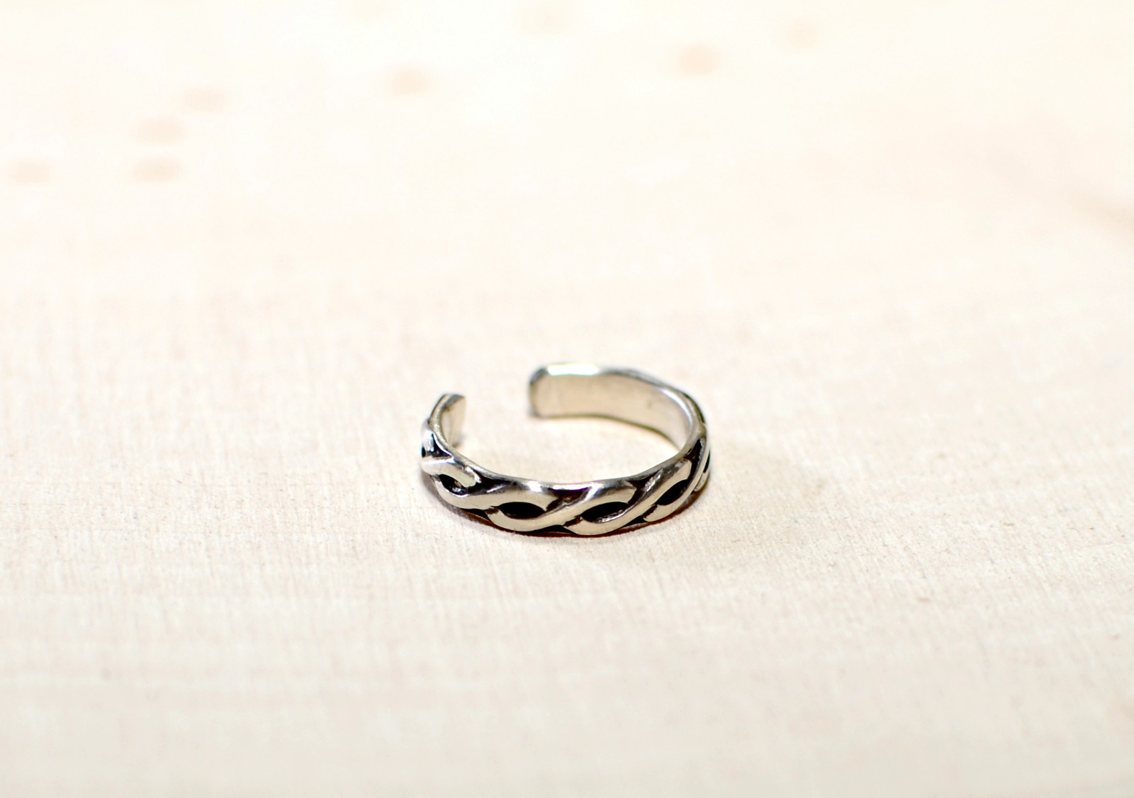 sterling silver toe ring - dainty with braided pattern - handmade
