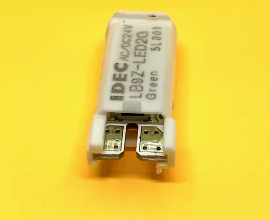 1PC New IDEC Push-button bulb LB9Z-LED2PW white AC/DC24V #LL