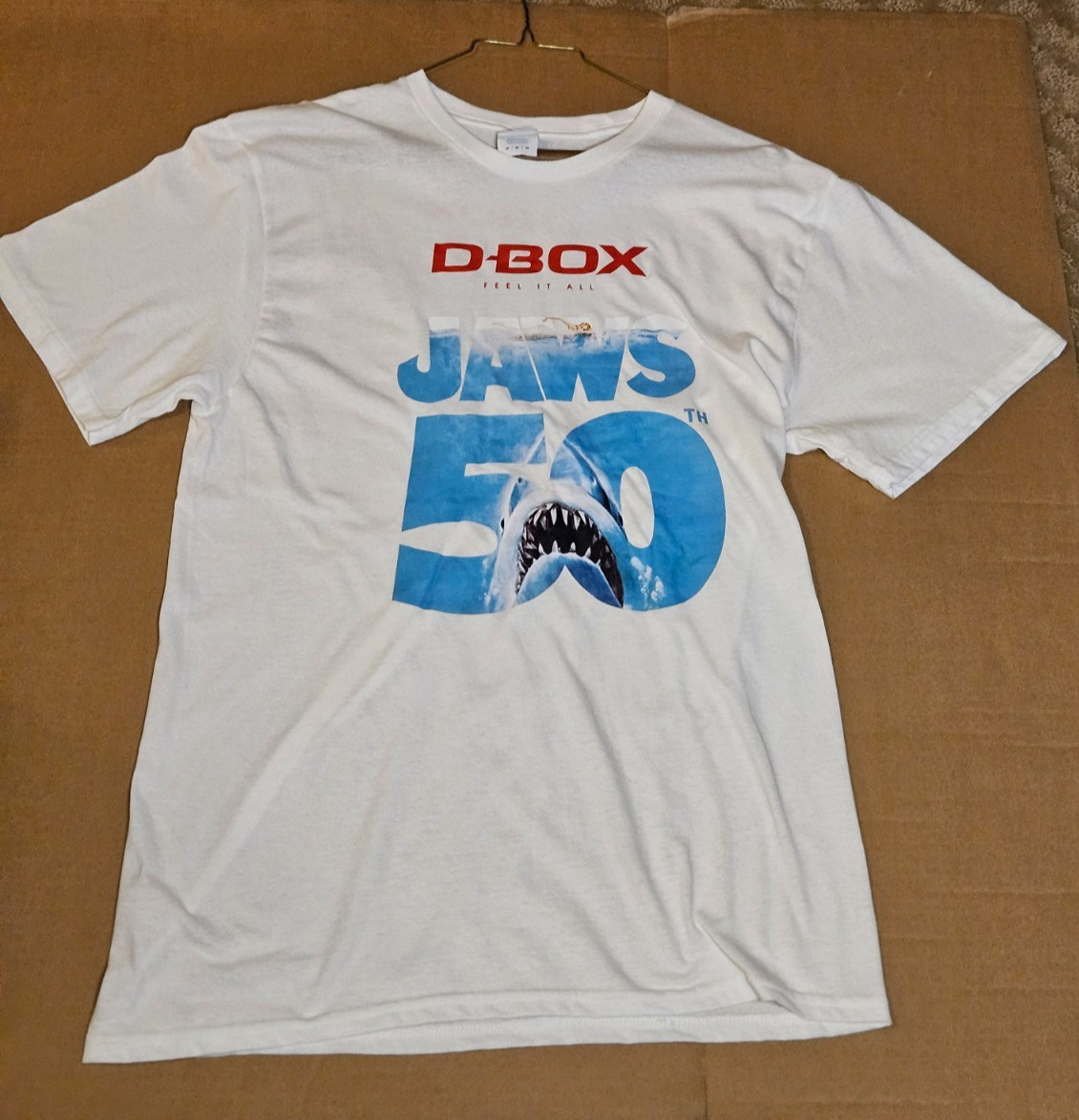 New JAWS 50TH ANNIVERSARY CINEMARK THEATERS D-BOX PROMOTIONAL T-SHIRT SIZE L