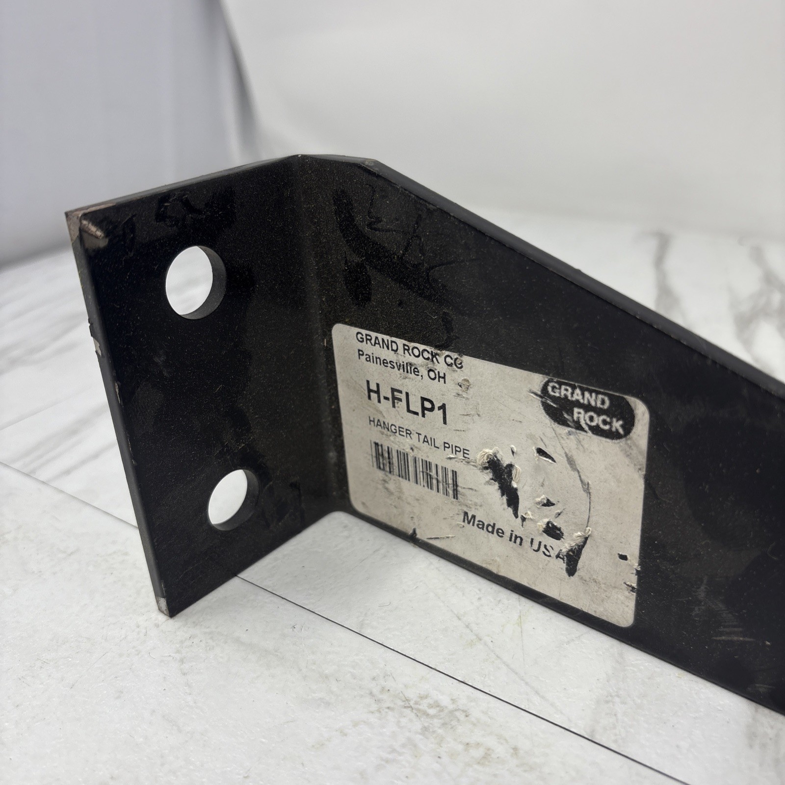 GRAND ROCK TAIL PIPE HANGER EXHAUST BRACKET H-FLP1