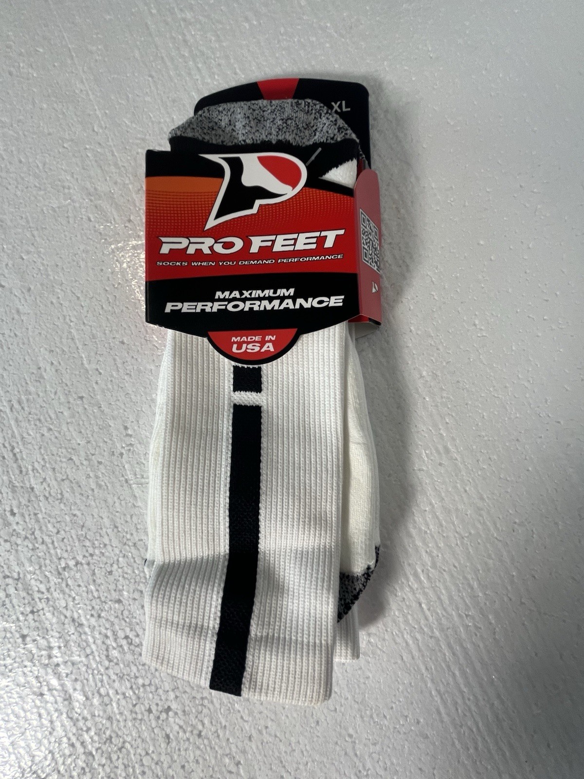 Pro Feet XL White Black Baseball Multi Sport Arch Support Performance Socks