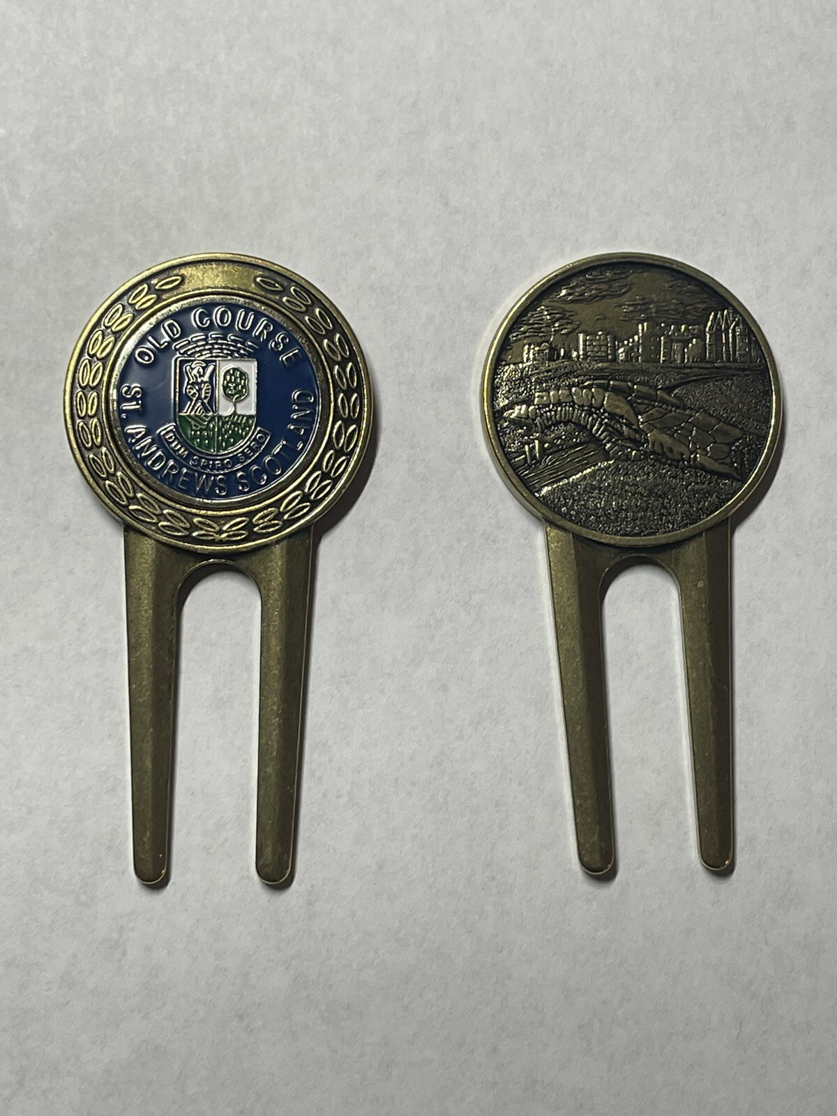 St. Andrews Old Course Etched Divot Tool & 1" Coin Golf Marker - Fife, Scotland