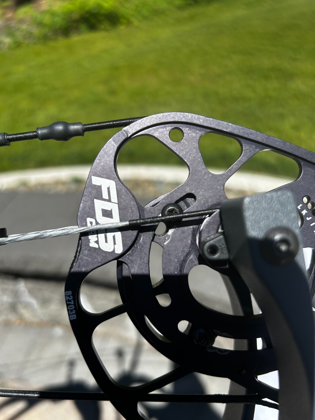 PSE Sicario compound bow