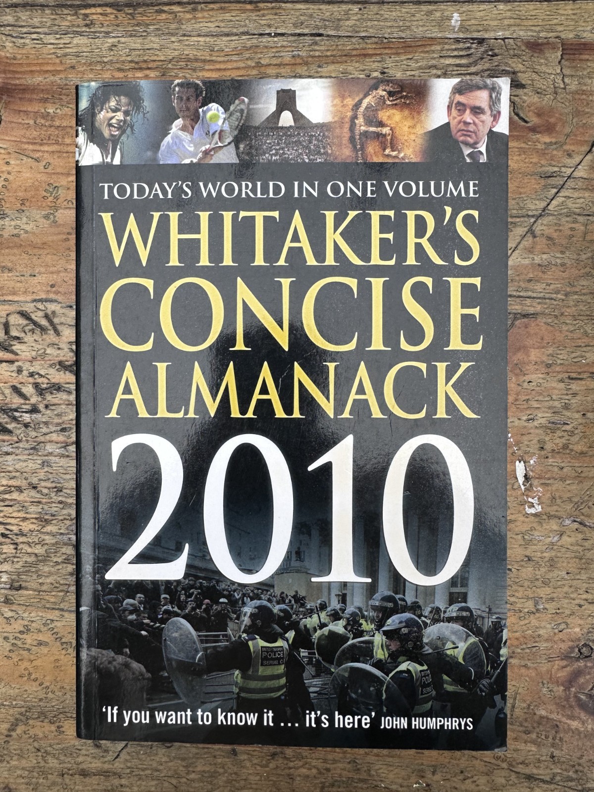 Whitaker's Almanack 2010 - Paperback