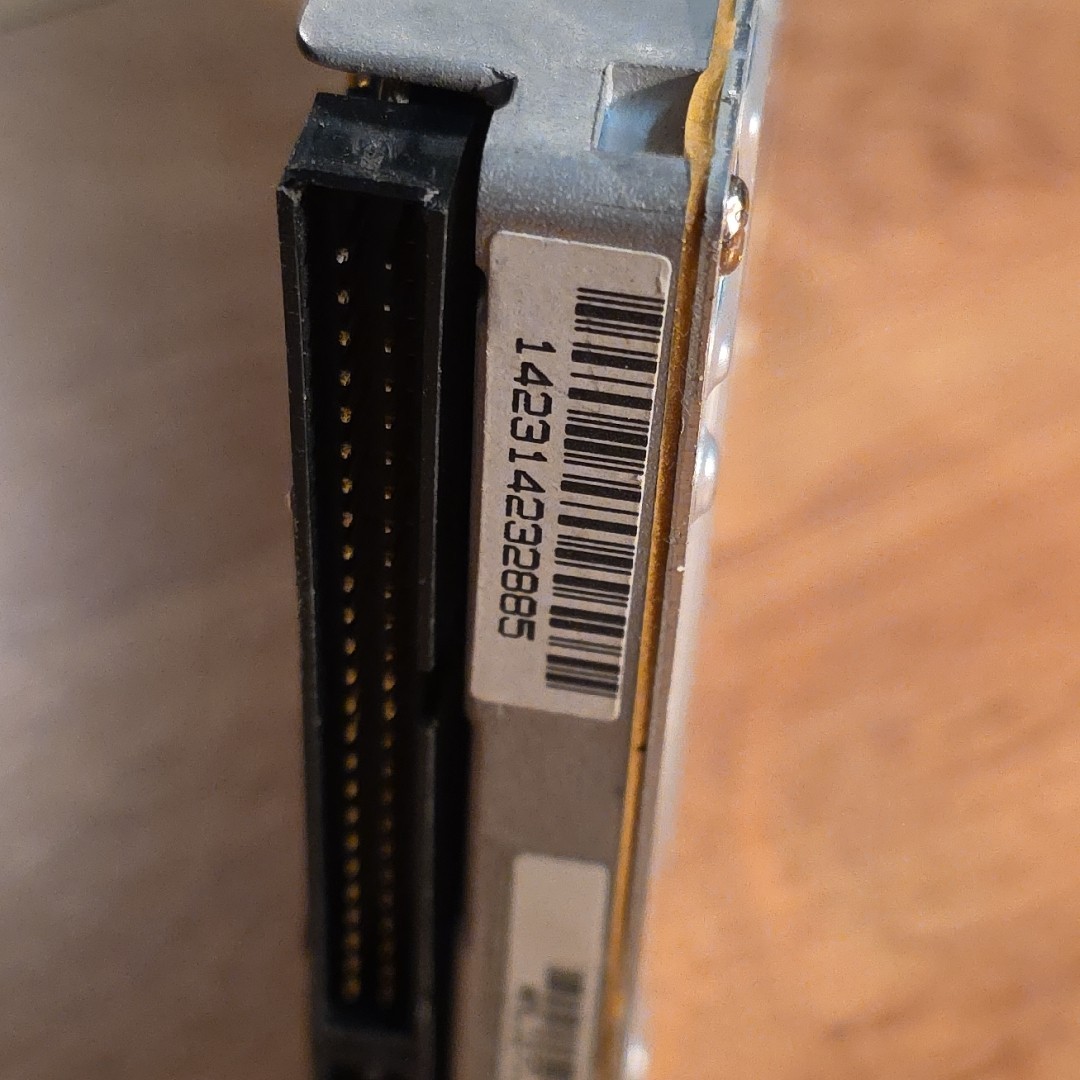 Vintage Quantum 800-08-97 Computer Prodrive LPS Hard Drive Apple Parts / repair