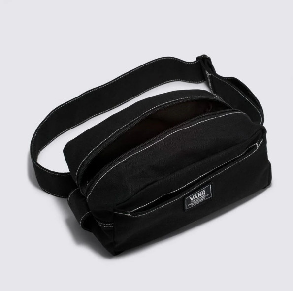 NWT VANS Off The Wall GOT IT TOGETHER CROSSBODY Travel Play Bag BLACK Unisex