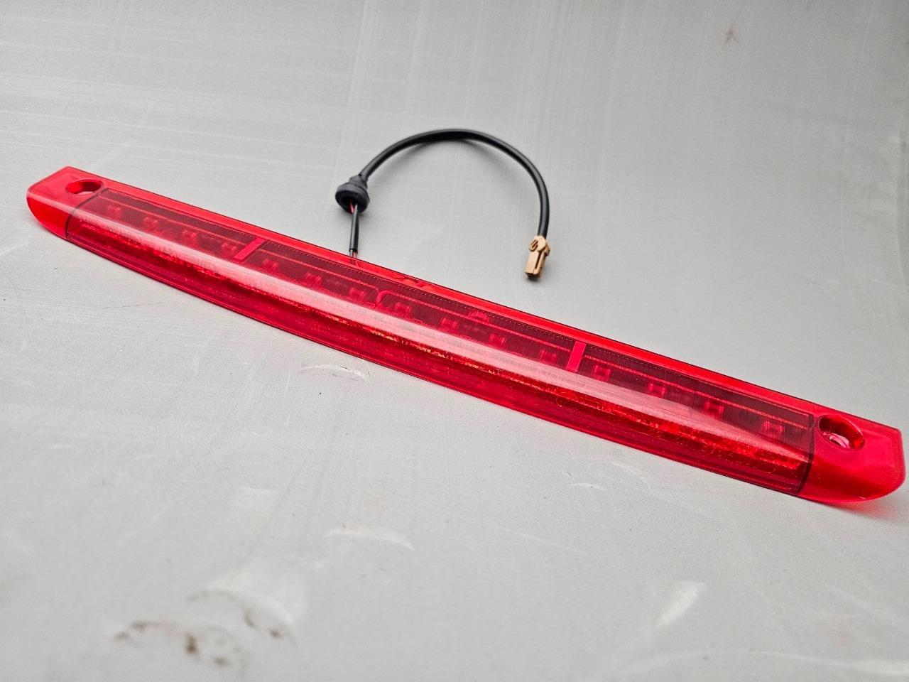 Fits for Nissan Maxima Altima Sentra LED 3RD Brake Light Rear Spoiler 265904Z000