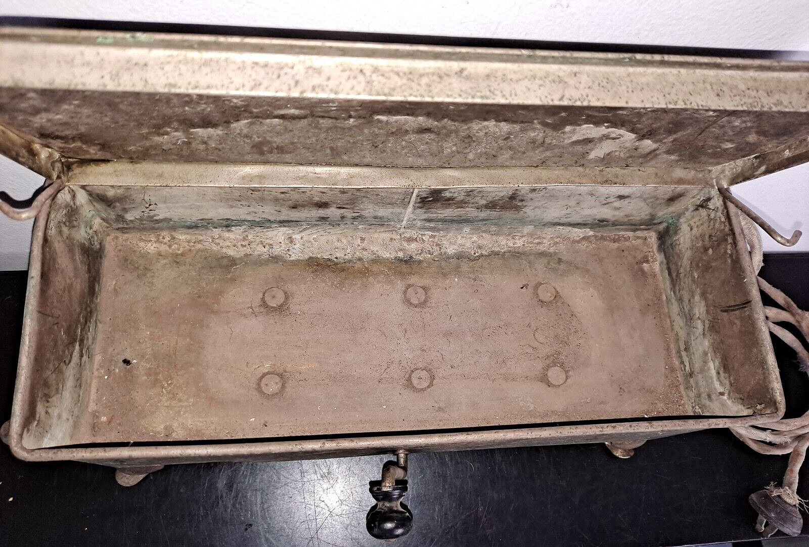 Antique Electric Medical Sterilizer for Surgery Instruments, etc.