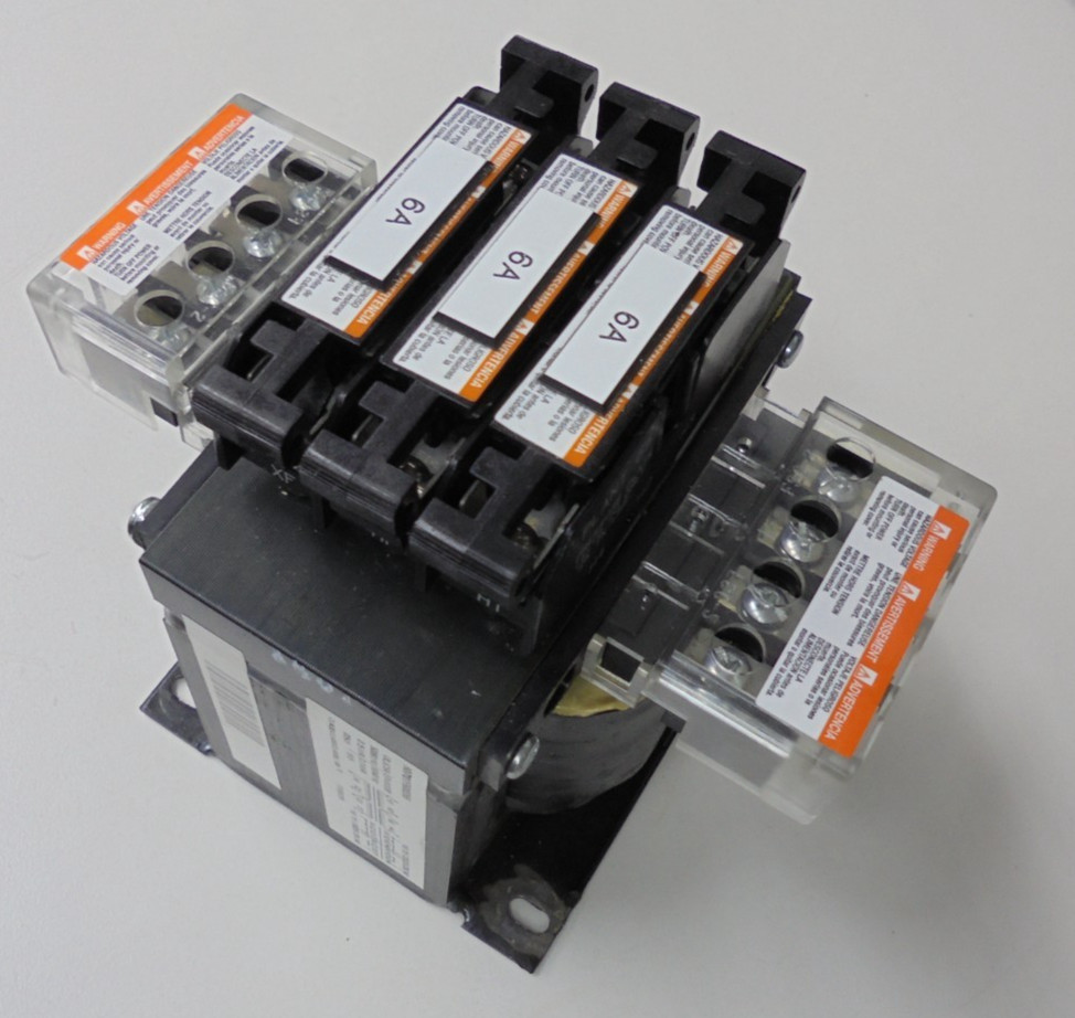 Square D 9070TF500D55 Control Transformer