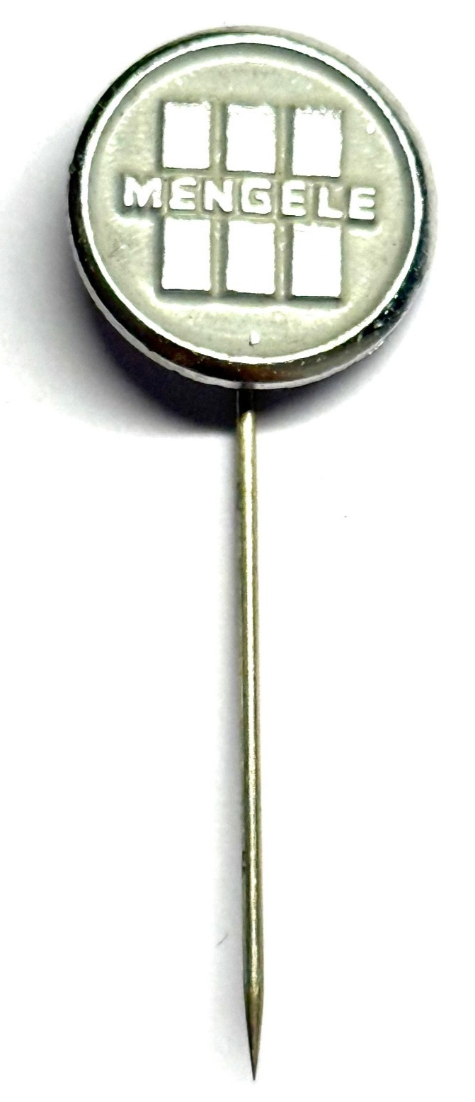 Mengele Farm Machinery 1980s Pin (H39n)
