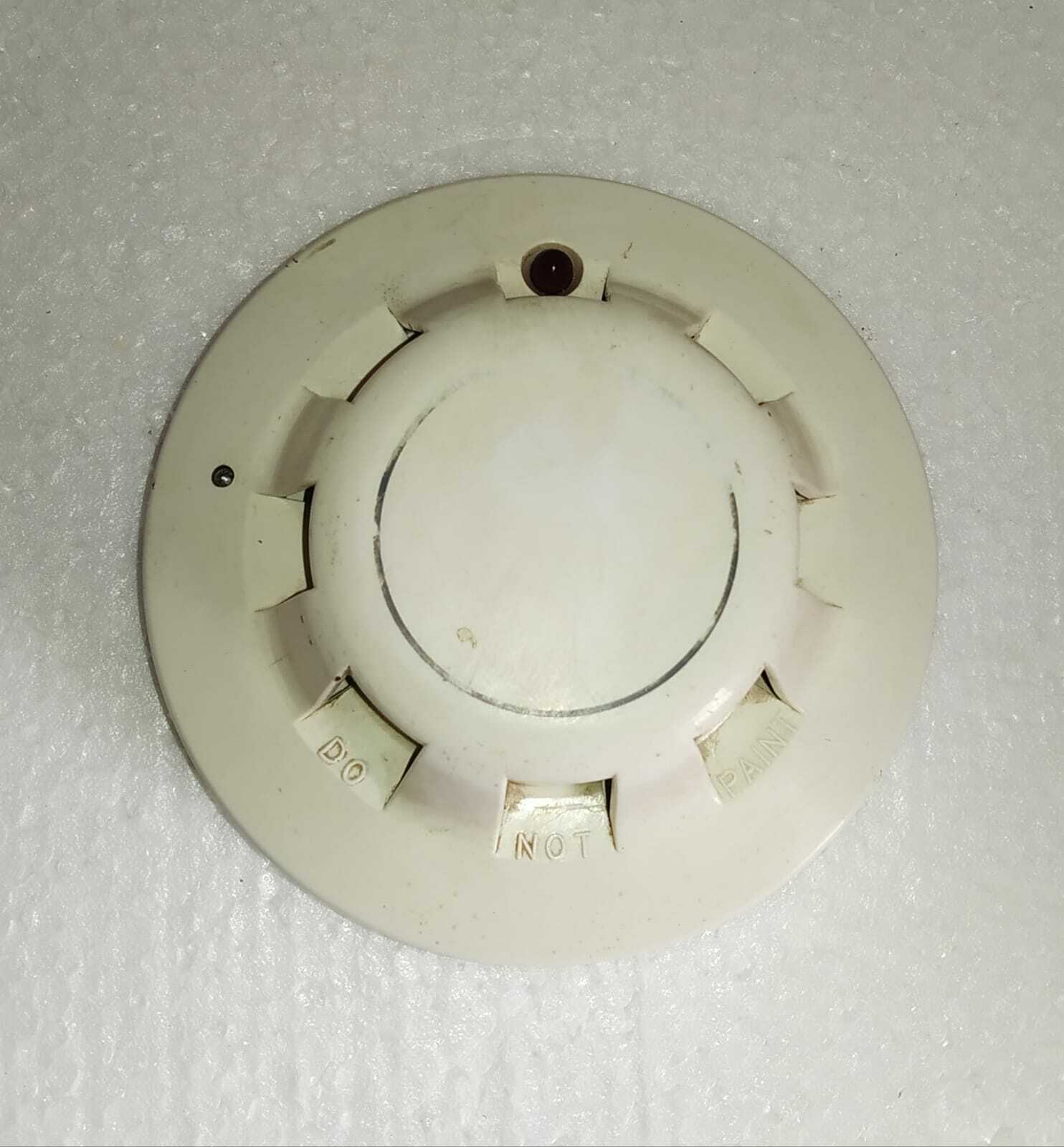 APOLLO  SERIES 65 55000-217 ASD IONISATION SMOKE DETECTOR