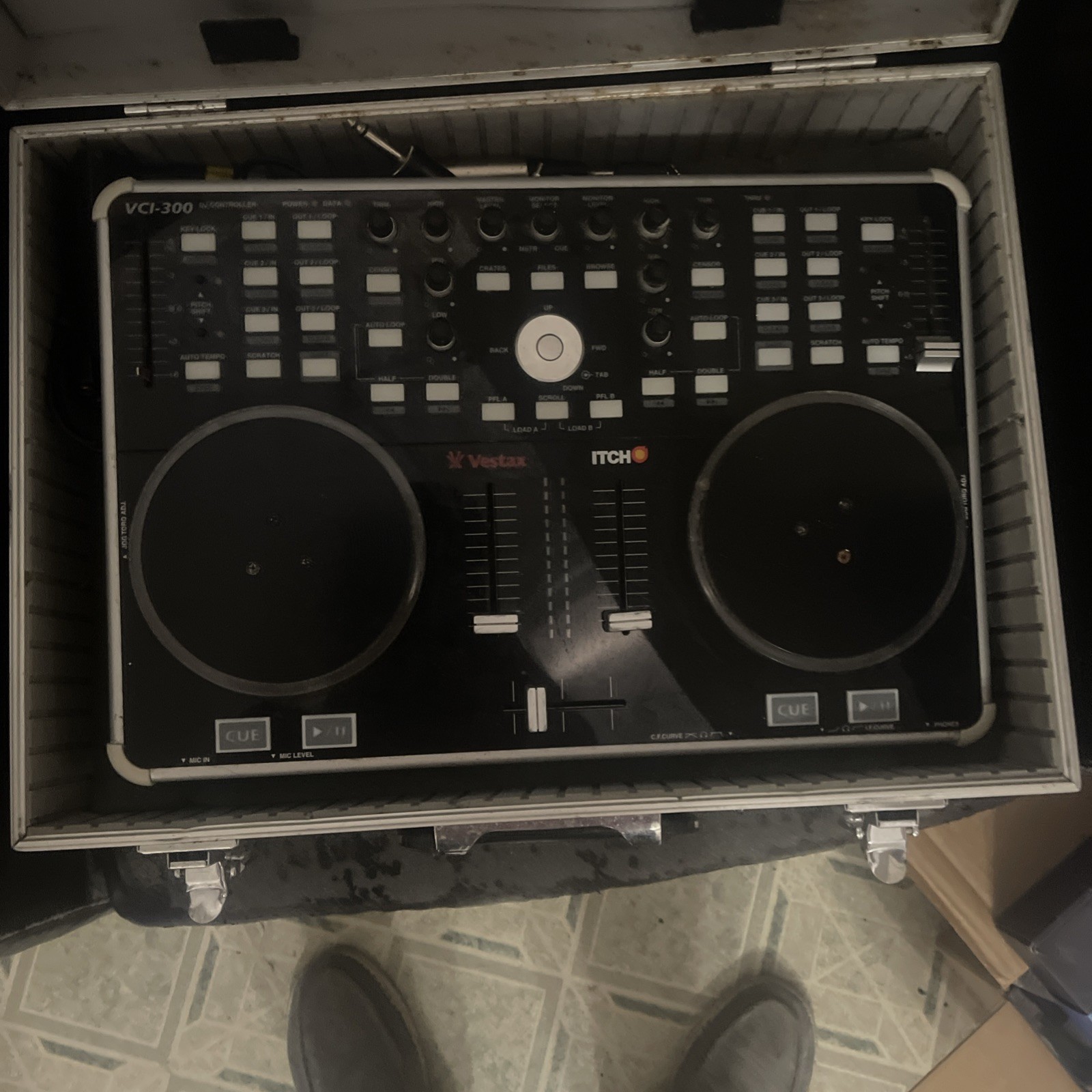 Vestax Itch Vic-300 Turn Table
