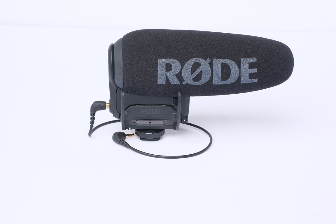 RØDE VideoMic Pro+ On-Camera Shotgun Microphone w/ Box, Cable & Shock Mount