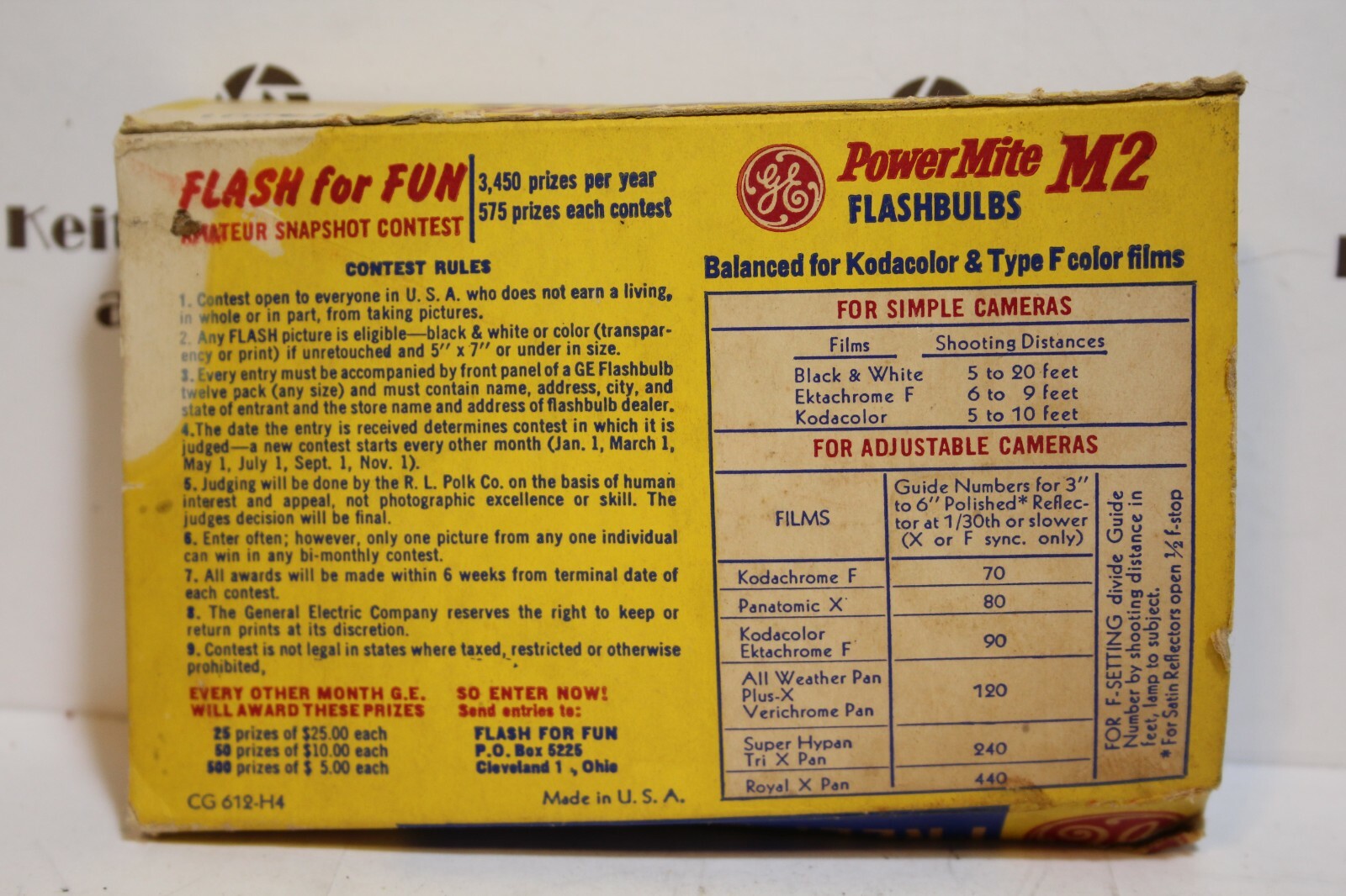 7 General Electric M2 Camera Flashbulbs Flash bulbs Power Mite partial box