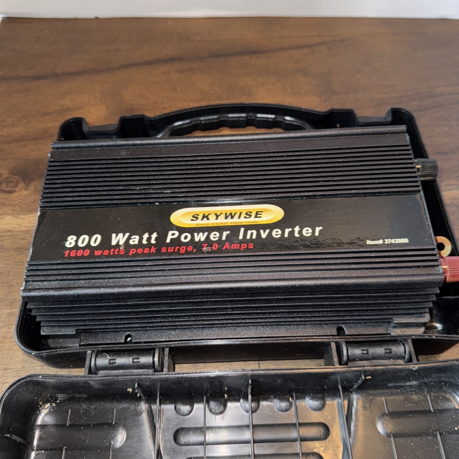 Skywise 800W / 1600W Watt Inverter 12V to 110V-120V/AC W 2 Outlets Works See Vid