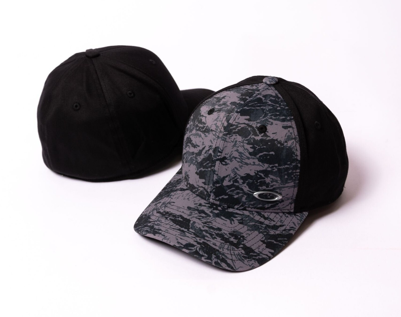 OAKLEY TINFOIL II CAP MEN'S HAT FLEX FOS901495 S/M L/XL BLACKOUT-GREY-CAMO NWT