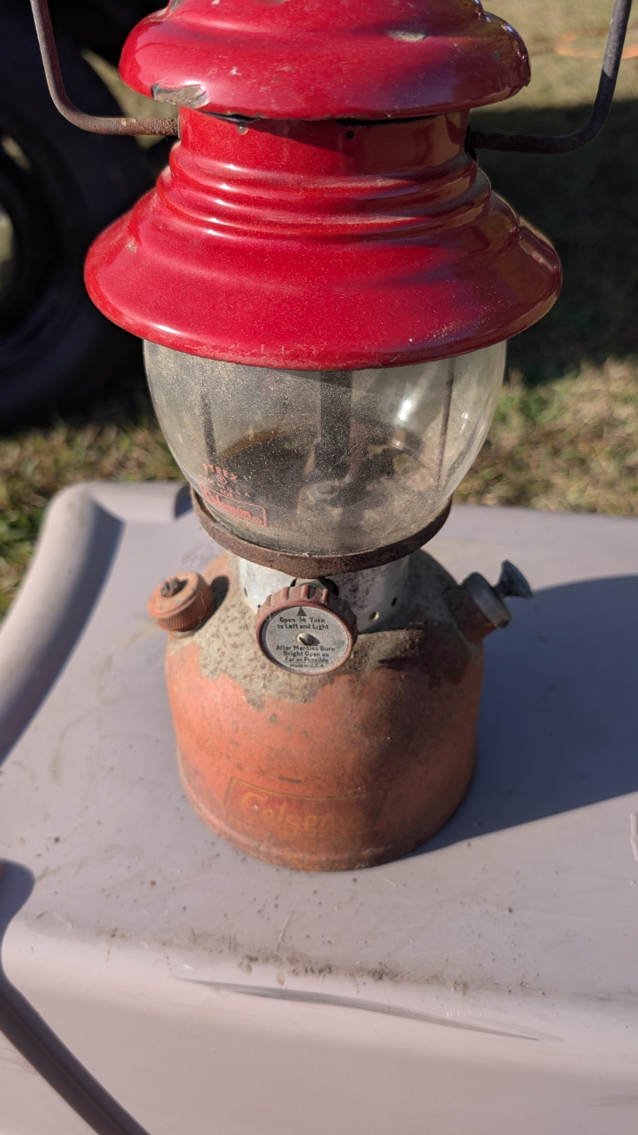 Vintage Coleman Lantern 200A- 1957 Model with Globe#2