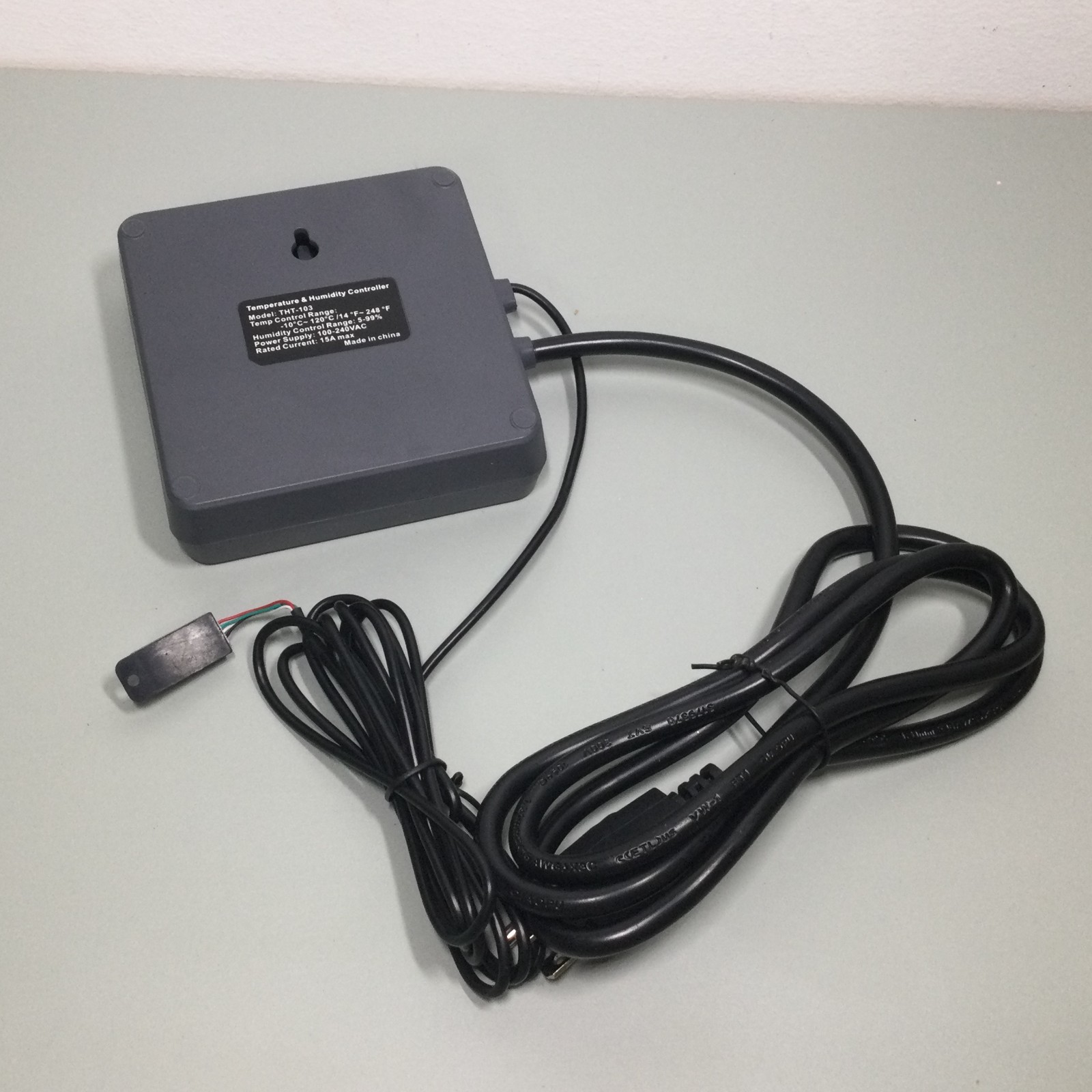 DIGITEN Reptile Temperature and Humidity Controller with Timer Outlet Gray
