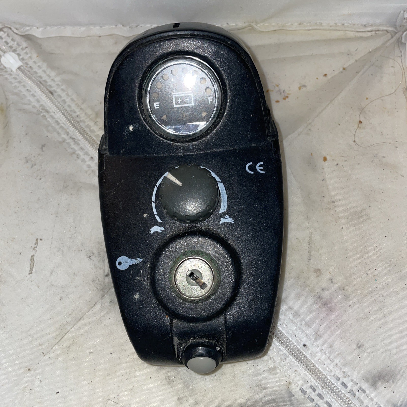 Tiller Head Dashboard (No Key) For A Pride Mobility Scooter HM12
