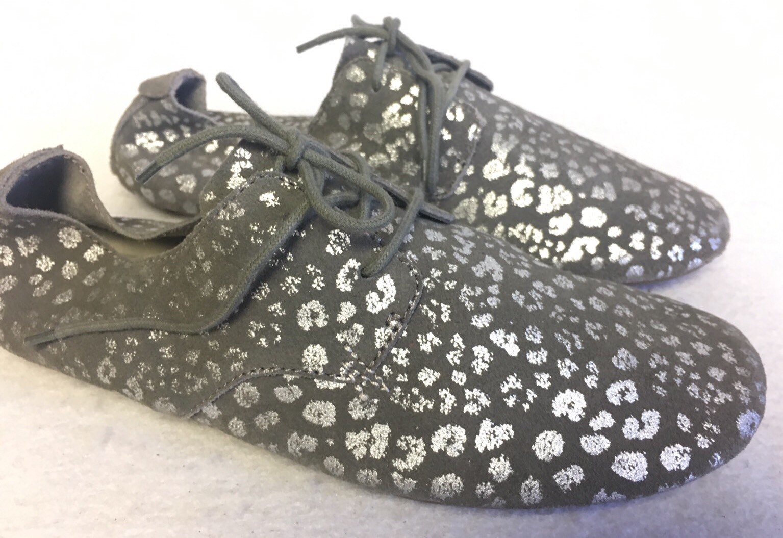 Sanuk Bianca Lux Charcoal Silver Crab Dot Shoes Lace Up Shoes Loafers Sneakers