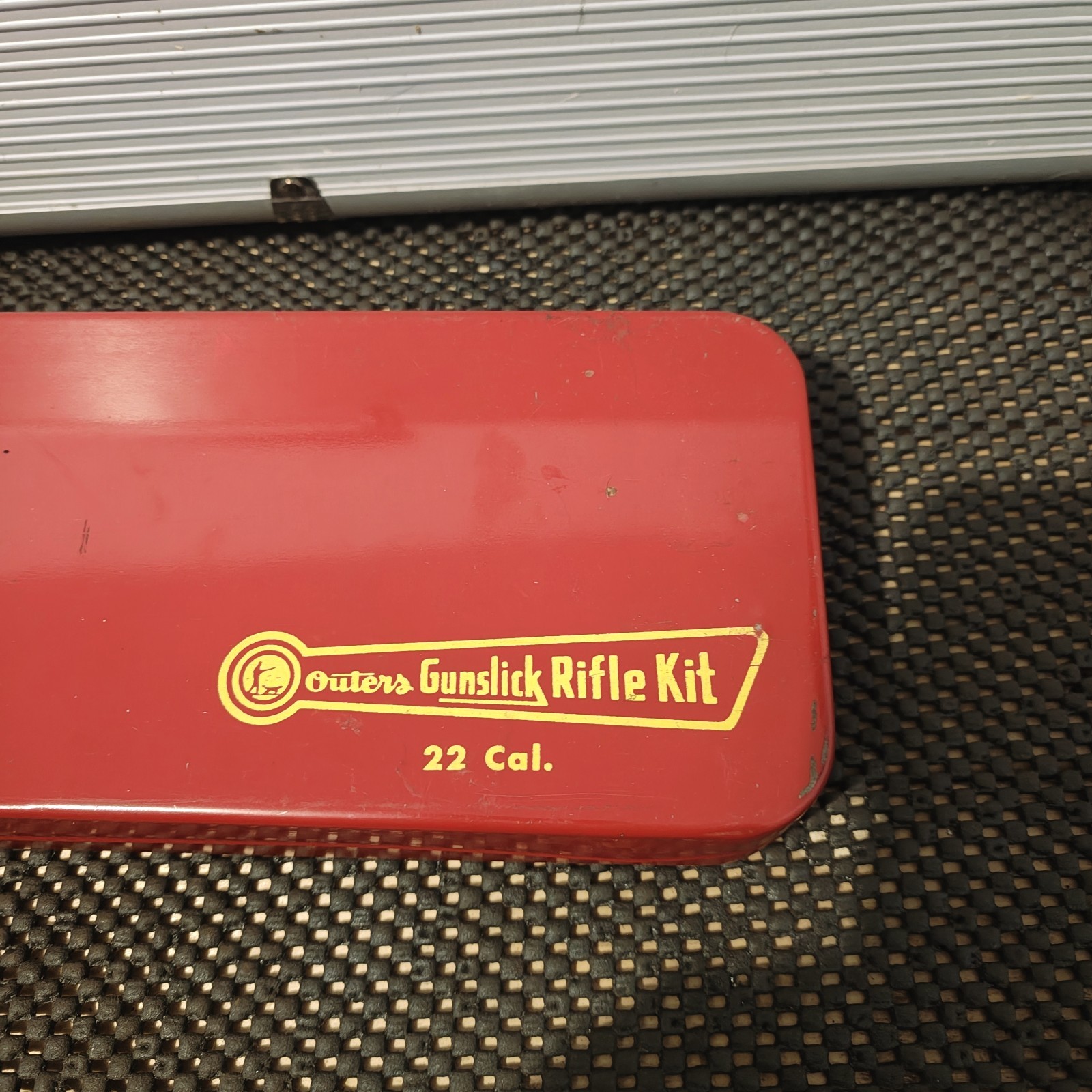 Vintage 1950s-60s Outers Gunslick 22 Cal Revolver Cleaning Kit All-Metal Intact