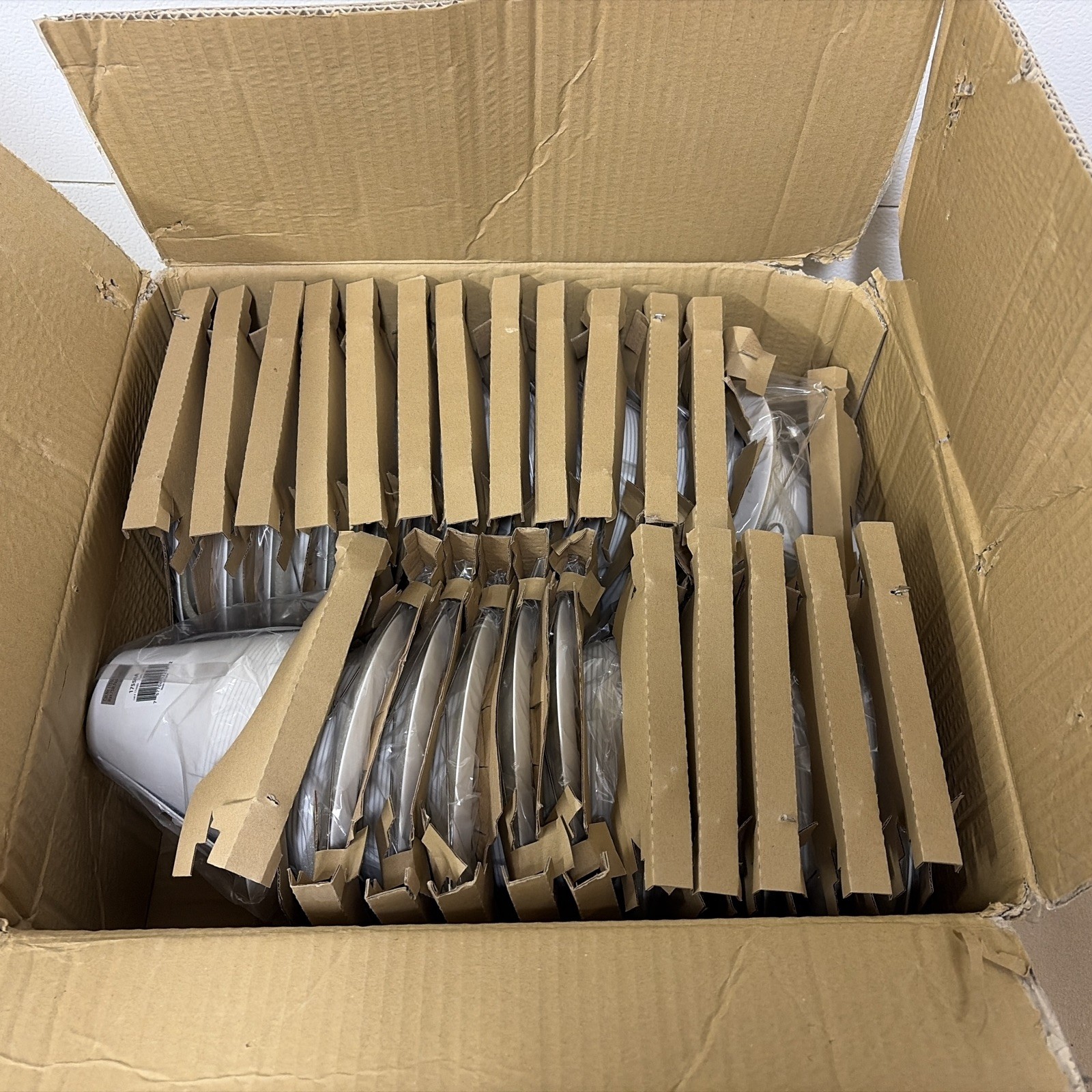 Case Of 24 Nicor 17550A White Baffle Can Light Trims