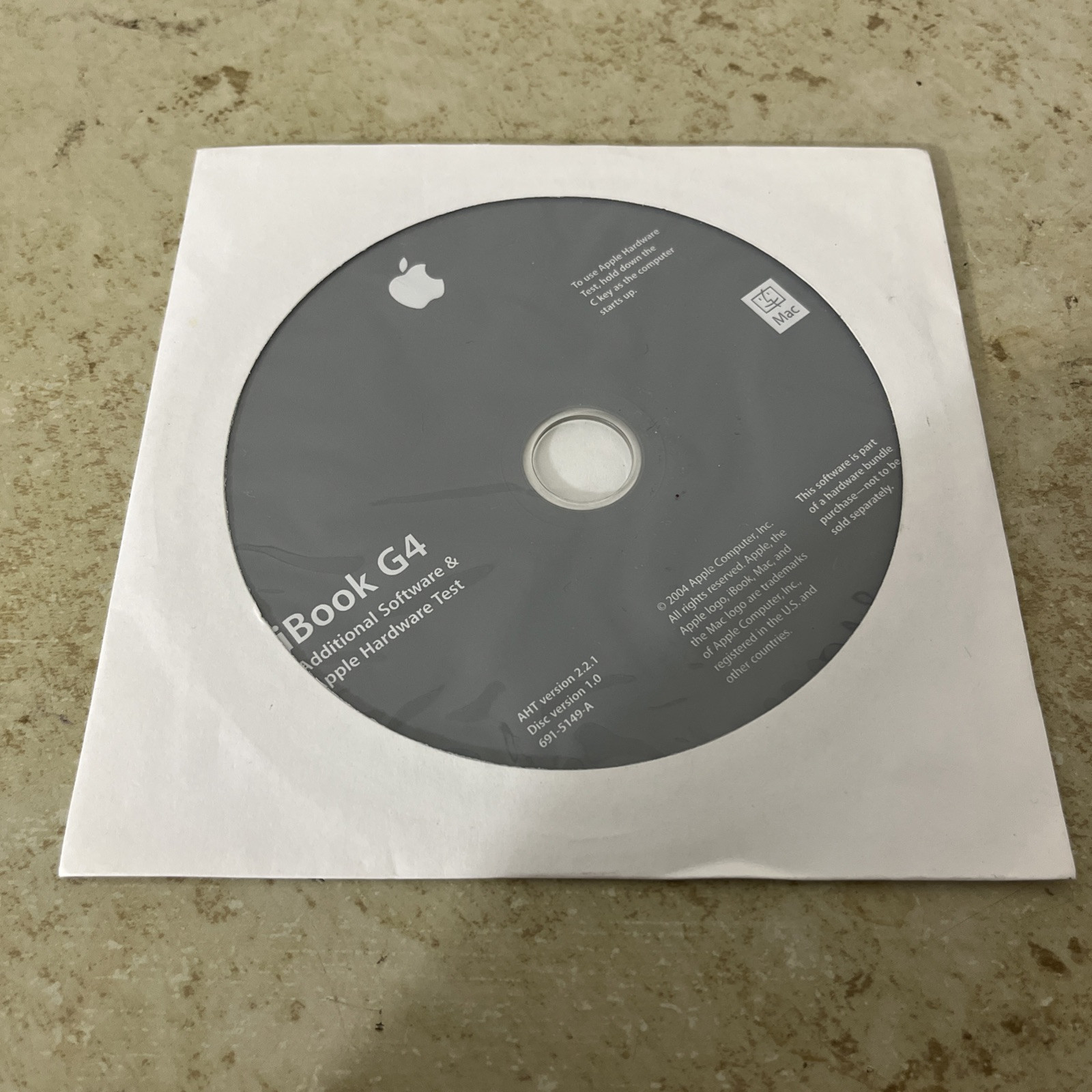 iBook G4 Additional Software & Apple Hardware Test CD 2004 ver 2.2.1