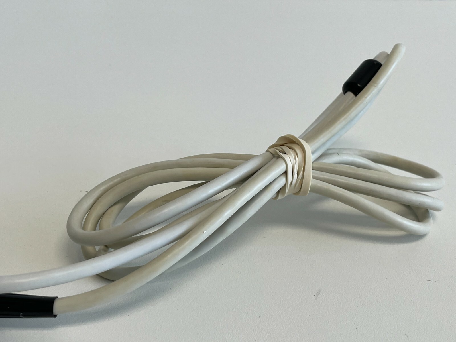 T2: Acuson 2.0 Mhz 27552 Probe